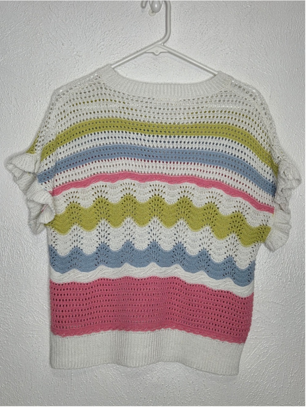Entro striped Crochet Knit top Flutter Sleeve Women's Size Medium Colorful - Picture 7 of 10